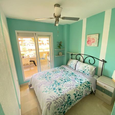 Room With Sea And Mountain Views Habitacion En Piso Compartido Para 1 O 2 Personas Benalmádena Exterior foto