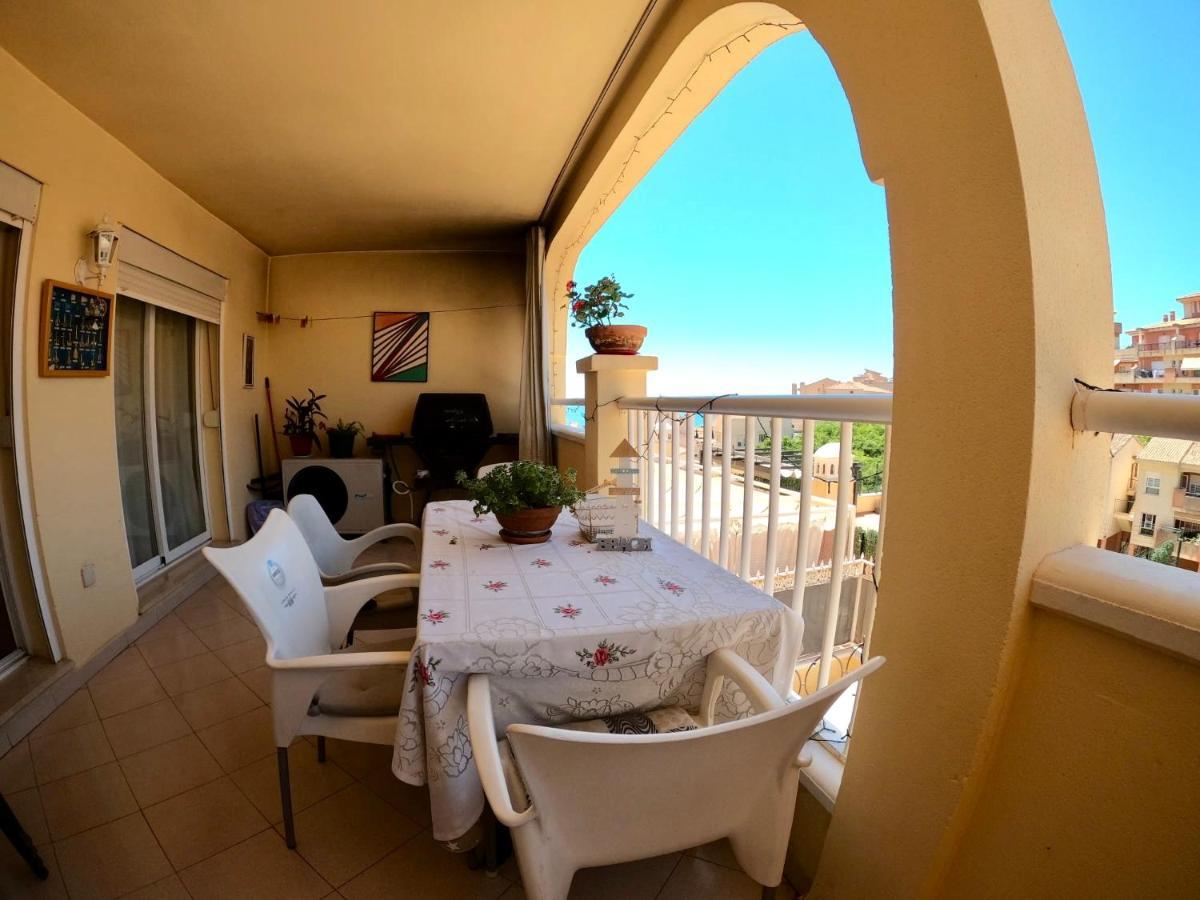 Room With Sea And Mountain Views Habitacion En Piso Compartido Para 1 O 2 Personas Benalmádena Exterior foto